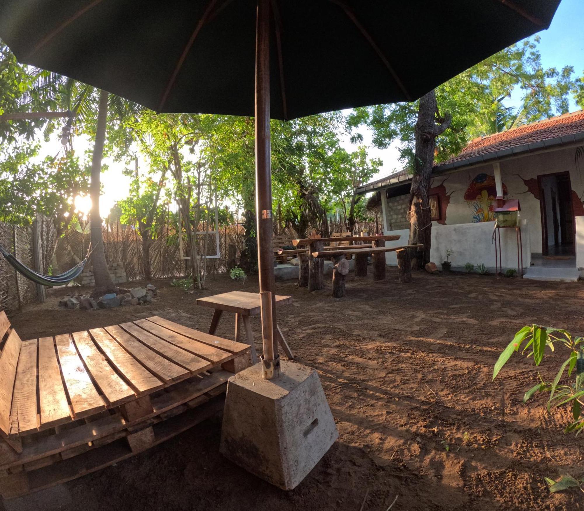 C U Hostel Trincomalee Dış mekan fotoğraf